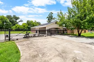 2120 Vance St, Houston, TX 77093 - Photo 1