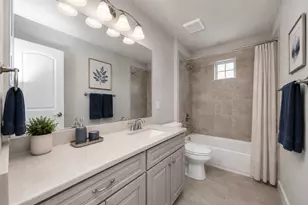6243 Garden Lakes Ln, Sugar Land, TX 77479 - Photo 18
