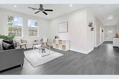 2412 Lucas Street, Houston, TX 77026 - Photo 6
