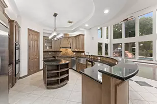 1830 Forest Gate Cir, Sugar Land, TX 77479 - Photo 12