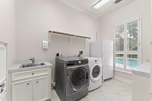 1830 Forest Gate Cir, Sugar Land, TX 77479 - Photo 28