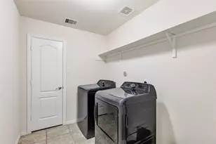 9518 Wincrest Dr, Baytown, TX 77523 - Photo 6