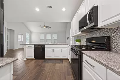 11343 Rossum Creek Drive, Humble, TX 77396 - Photo 8