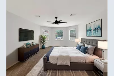 4 Logan Creek Lane, Conroe, TX 77304 - Photo 4