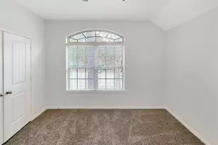 4 Logan Creek Lane, Conroe, TX 77304 - Photo 18