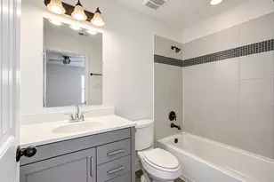 6621 N Main St, Houston, TX 77009 - Photo 18