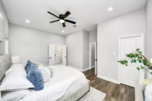 4210 Tavenor Ln, Houston, TX 77047 - Photo 12