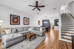 8715 Meadowcroft Dr, Houston, TX 77063 - Photo 10