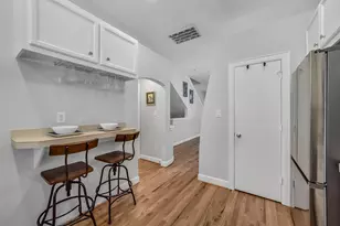 8715 Meadowcroft Dr, Houston, TX 77063 - Photo 14