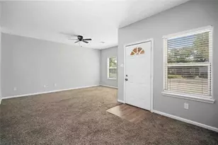 5105 Southwind St, Houston, TX 77033 - Photo 4