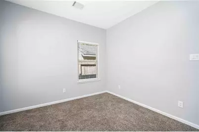 5105 Southwind Street #B, Houston, TX 77033 - Photo 6