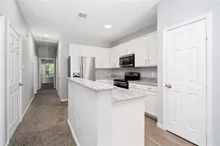 5105 Southwind St, Houston, TX 77033 - Photo 8