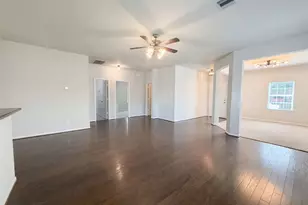 1038 Cash St, Alvin, TX 77511 - Photo 12