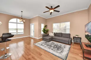 2203 Dorrington St, Houston, TX 77030 - Photo 4