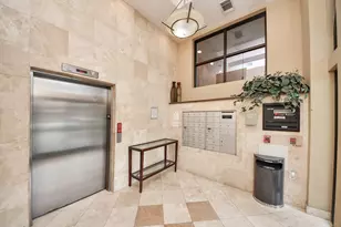 2203 Dorrington St, Houston, TX 77030 - Photo 2