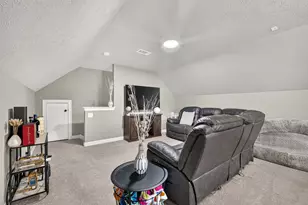 6319 Nowlin Dr, Baytown, TX 77521 - Photo 36