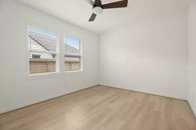 3317 Wickfield Pass Lane, League City, TX 77573 - Photo 16