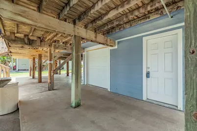 207 Galleon, Freeport, TX 77541 - Photo 26