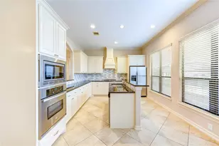 11207 Tramonto Dr, Houston, TX 77042 - Photo 18