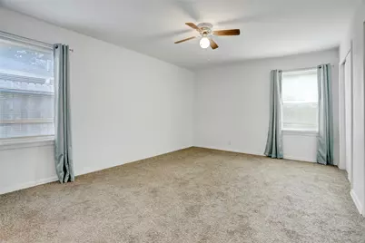 4421 Willowbend Boulevard, Houston, TX 77035 - Photo 10