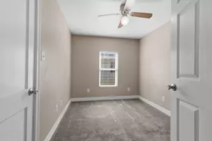 140 9th Ave, Nederland, TX 77627 - Photo 16