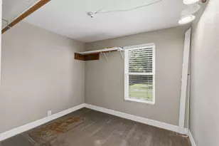 140 9th Ave, Nederland, TX 77627 - Photo 12