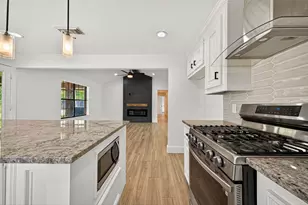 11507 Oak Valley Dr, Houston, TX 77065 - Photo 20