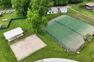 445 Carolcrest Ln, Livingston, TX 77351 - Photo 14