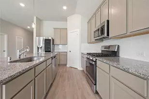 8635 Jetty Glen Dr, Cypress, TX 77433 - Photo 2