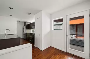 3018 Commerce St, Houston, TX 77003 - Photo 6