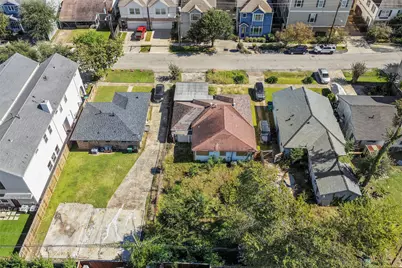 919 Lawrence Street, Houston, TX 77008 - Photo 6