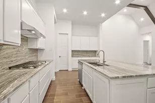 41722 Big Red Dr, Montgomery, TX 77316 - Photo 4