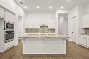 41722 Big Red Dr, Montgomery, TX 77316 - Photo 2