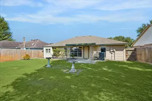 16911 Summer Dawn Pl, Houston, TX 77095 - Photo 18