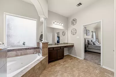 4329 S Meridian Greens Drive, Dickinson, TX 77539 - Photo 36