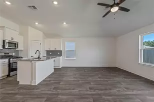 336 Bryan Wy, Angleton, TX 77515 - Photo 8