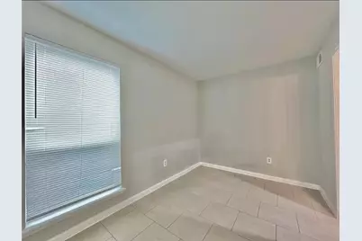 8717 Victorian Village Drive #8717, Houston, TX 77071 - Photo 8
