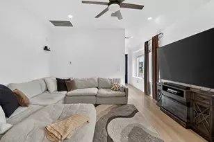 27022 Coco Flower Ln, Katy, TX 77493 - Photo 6