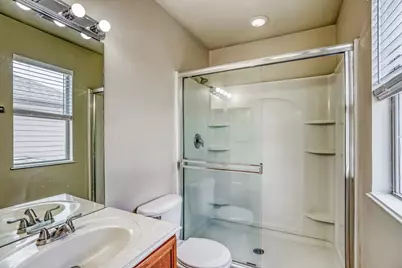 914 Eagles Glide Drive, Houston, TX 77090 - Photo 12