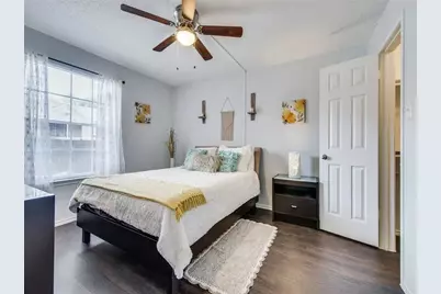 7610 Cameron Rd #2025, Austin, TX 78752 - Photo 14