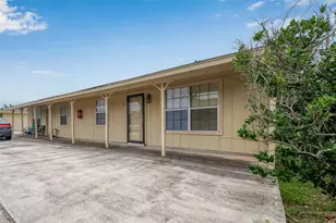 8430 Round Rock Dr, Houston, TX 77049 - Photo 6