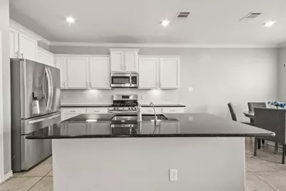 702 S Galley Drive, Crosby, TX 77532 - Photo 14