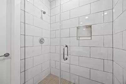 1565 W 22nd Street, Houston, TX 77008 - Photo 26