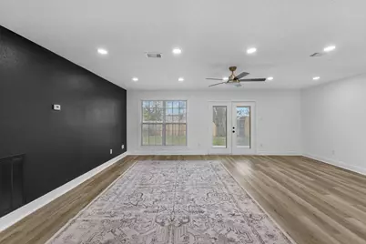 17614 Heritage Bay Drive, Webster, TX 77598 - Photo 18