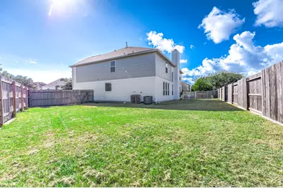 13611 Cotton Way, Mont Belvieu, TX 77523 - Photo 34
