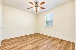 1610 Colorado St, Houston, TX 77007 - Photo 2