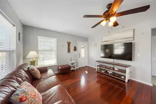 4712 Avenue K, Galveston, TX 77551 - Photo 2