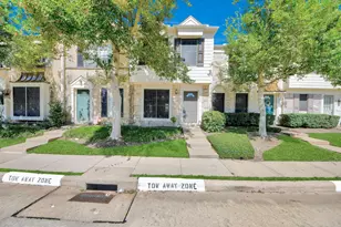 2910 Grants Lake, Sugar Land, TX 77479 - Photo 2