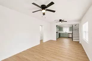 2027 54th St, Galveston, TX 77551 - Photo 6