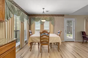 4402 Ireland Ln, Pasadena, TX 77505 - Photo 18
